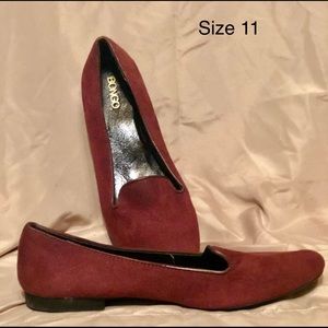 Bongo Size 11 cranberry loafers